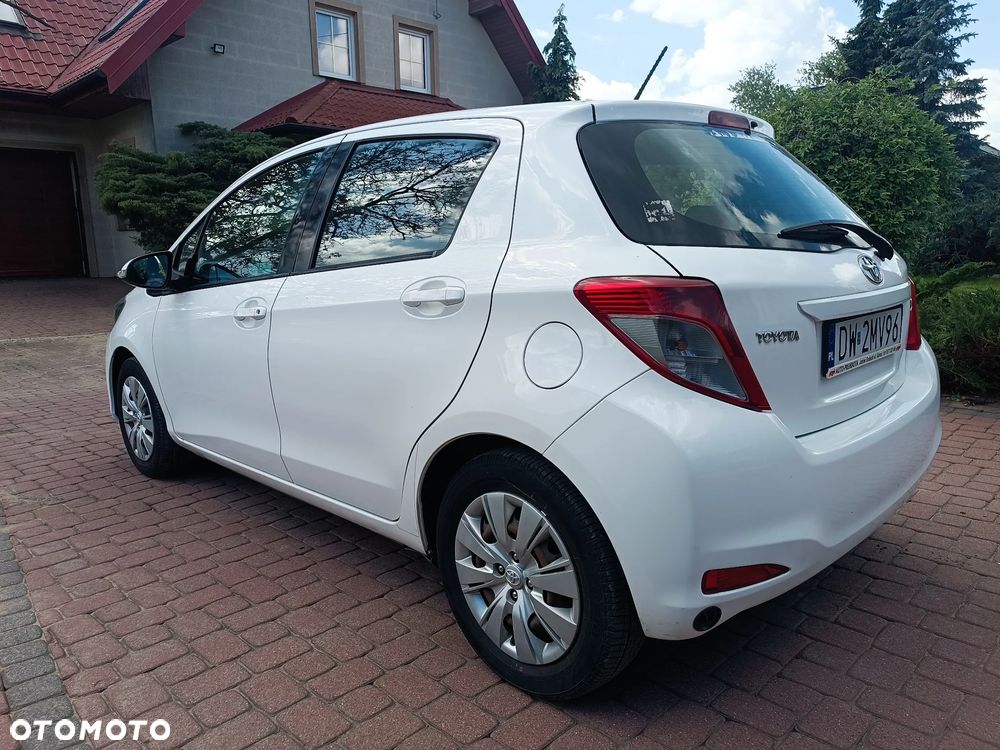 Toyota Yaris 1.0 Active - 13