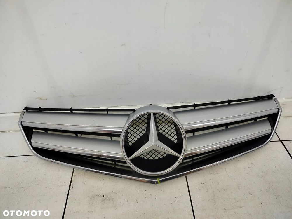 MERCEDES W207 COUPE 09R- GRILL ATRAPA CHŁODNICY A2078880183 - 1