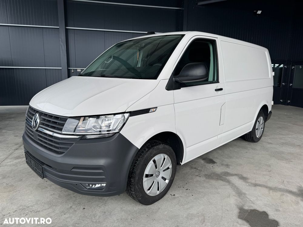 Volkswagen Transporter - 1