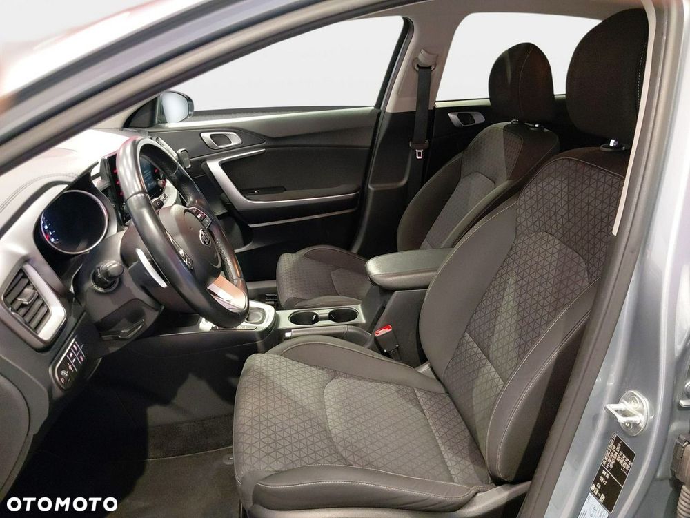 Kia Ceed 1.5 T-GDI M DCT - 13