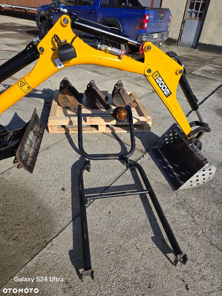 JCB Jcb 8008 cts 2018 rok tylko 207 moto godzin jak NOWA 4 Łyżki ideał dostawa - 9