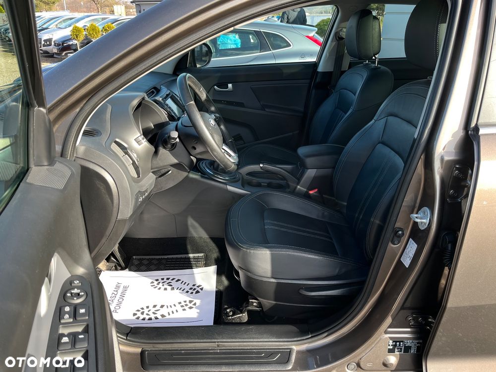 Kia Sportage 2.0 CRDI L AWD - 8