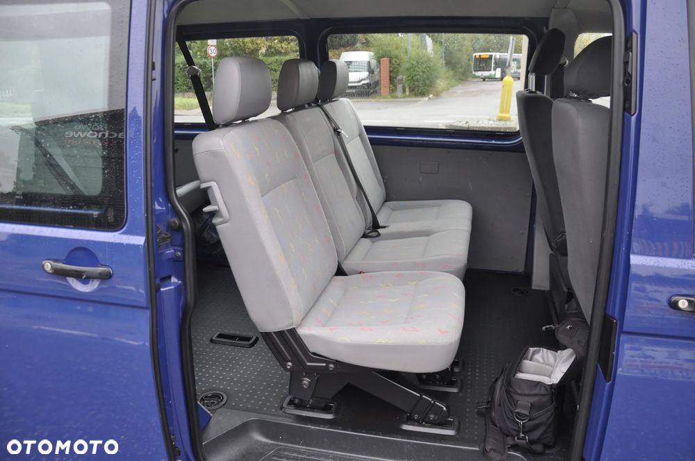 Volkswagen Transporter - 13