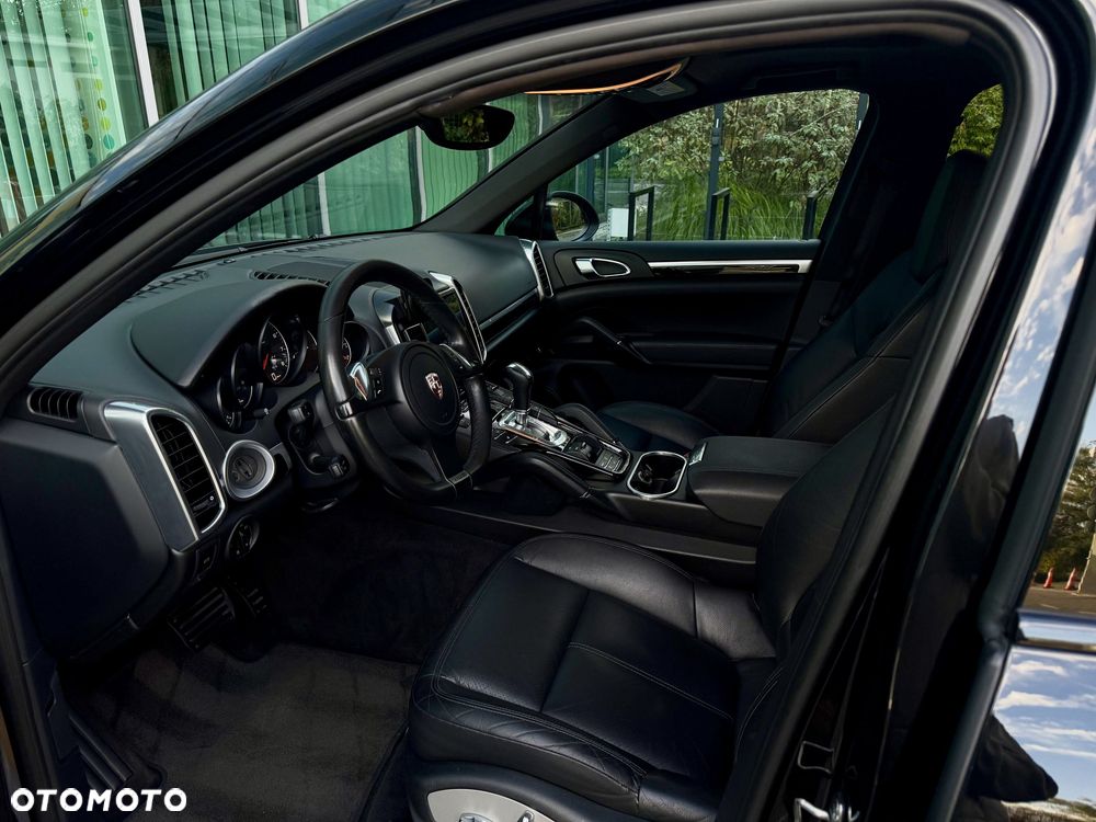 Porsche Cayenne Tiptronic S - 22
