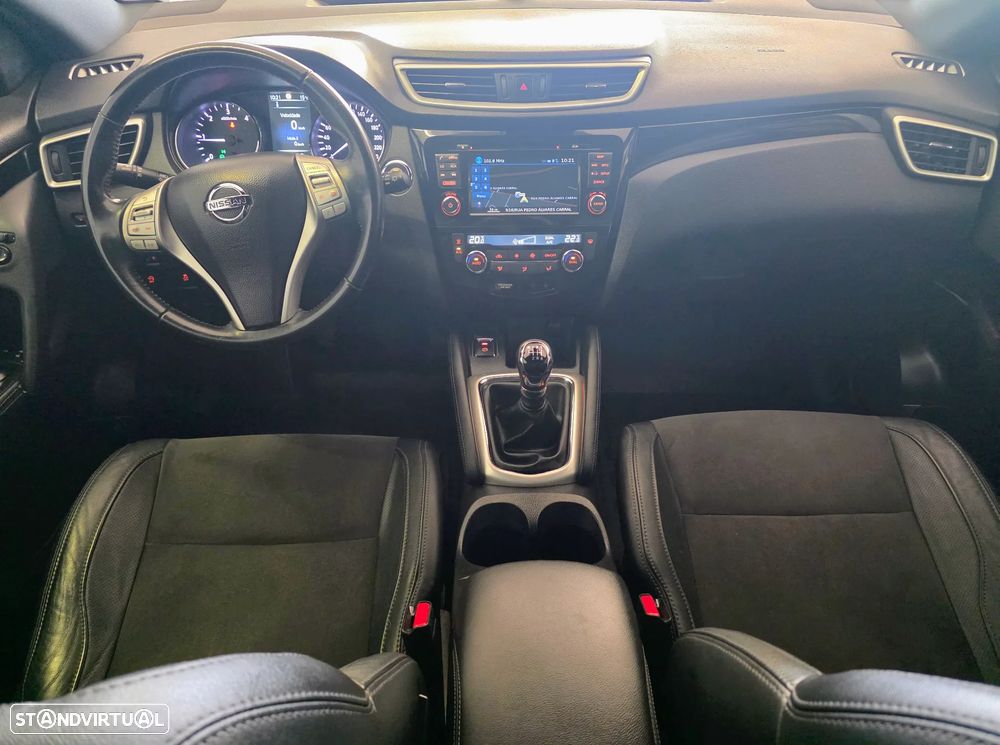 Nissan Qashqai 1.5 dCi N-Vision RS - 22