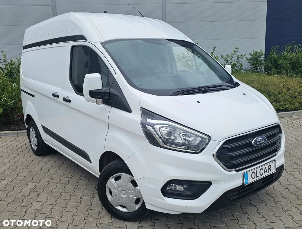 Ford TRANSIT CUSTOM - 1