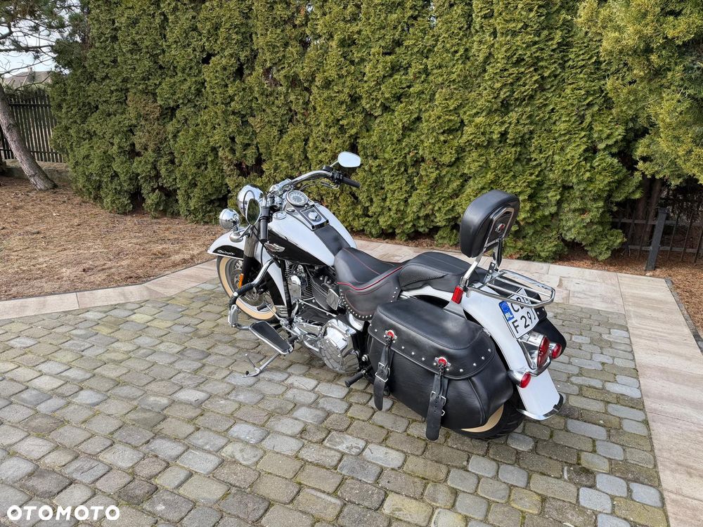 Harley-Davidson Softail Deluxe - 3