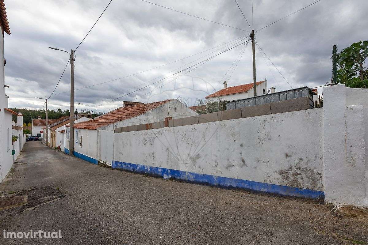 Moradia T1 para venda - Grande imagem: 2/15