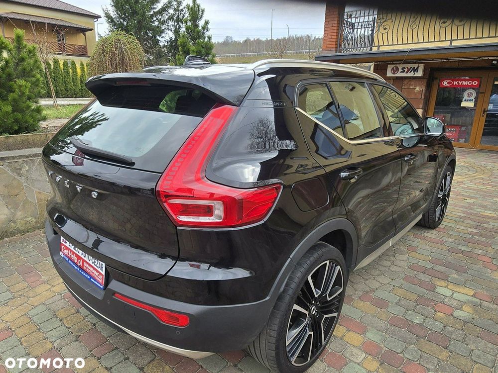 Volvo XC 40 - 11
