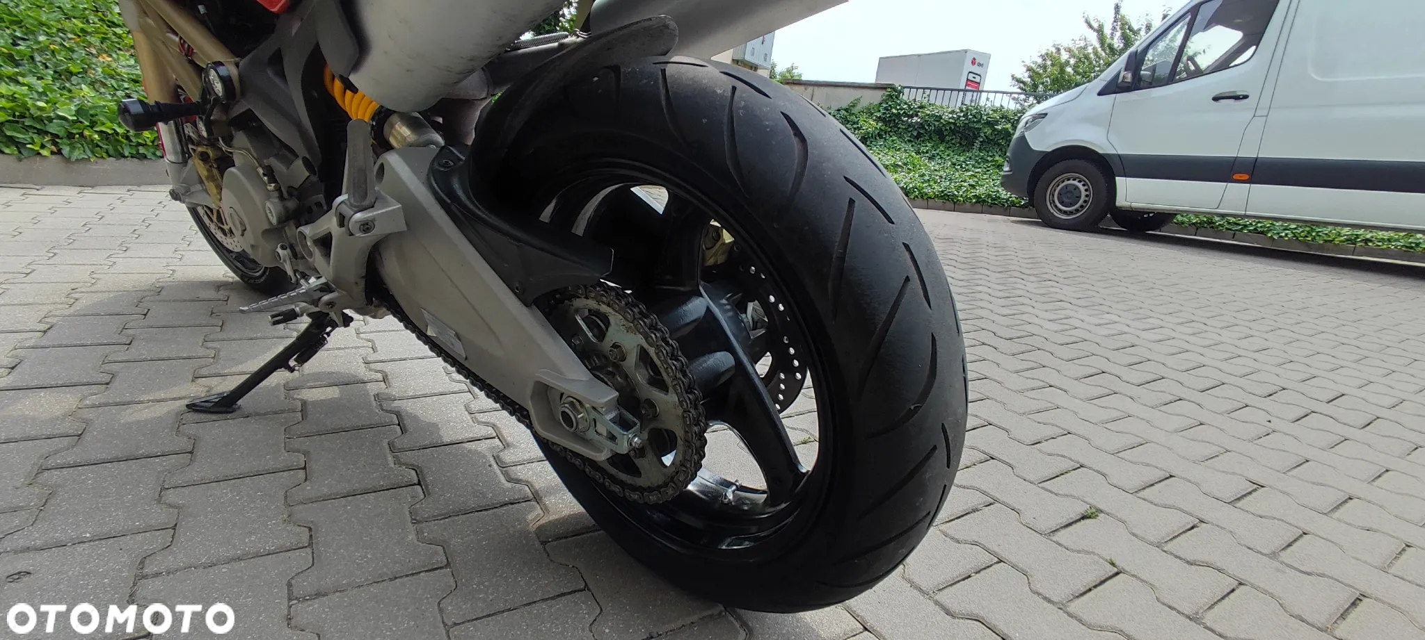 Ducati Monster - 14