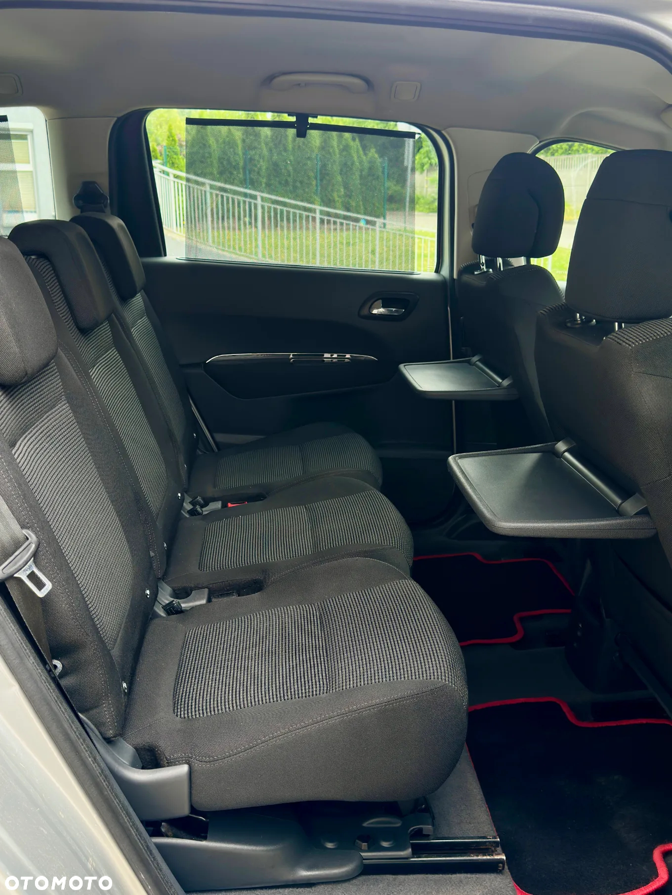 Peugeot 5008 - 19