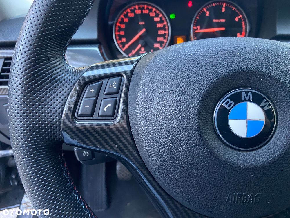 BMW Seria 3 318d DPF Edition Exclusive - 29