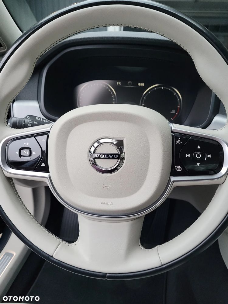 Volvo S90 D4 Momentum - 24