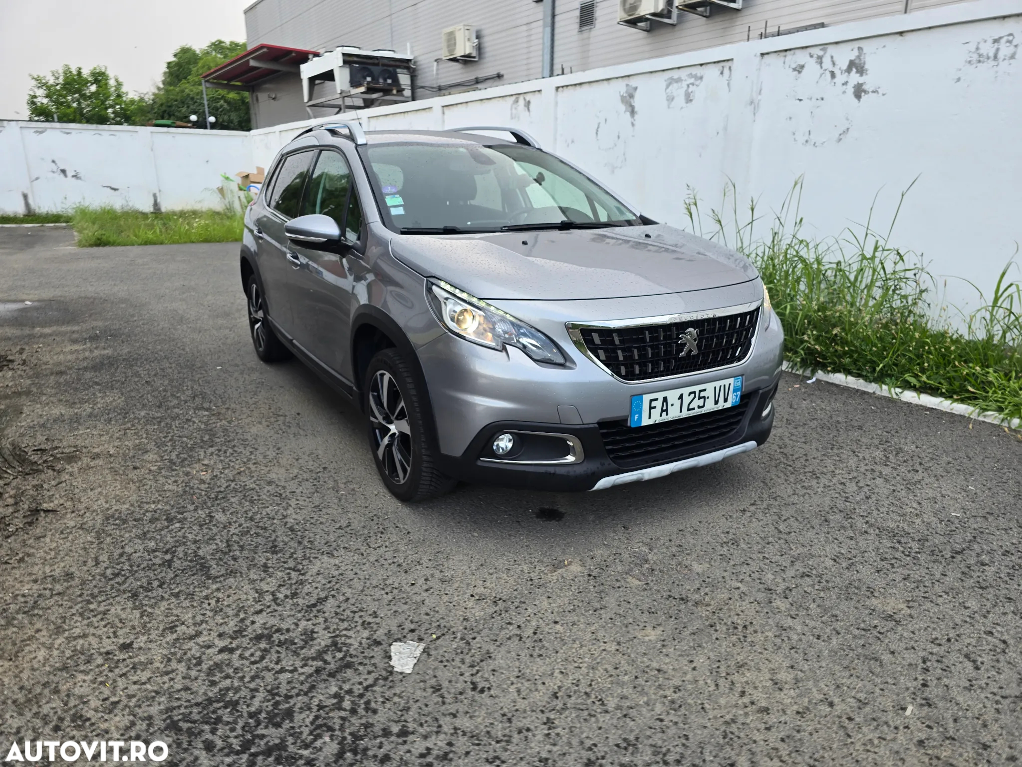 Peugeot 2008 PureTech 110 Stop&Start Allure - 3