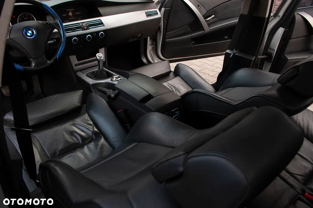 BMW Seria 5 - 33