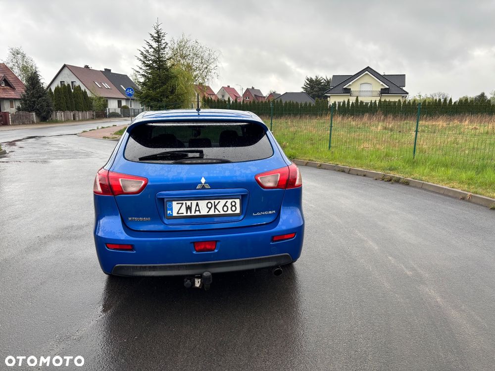Mitsubishi Lancer 1.8 Intense - 4