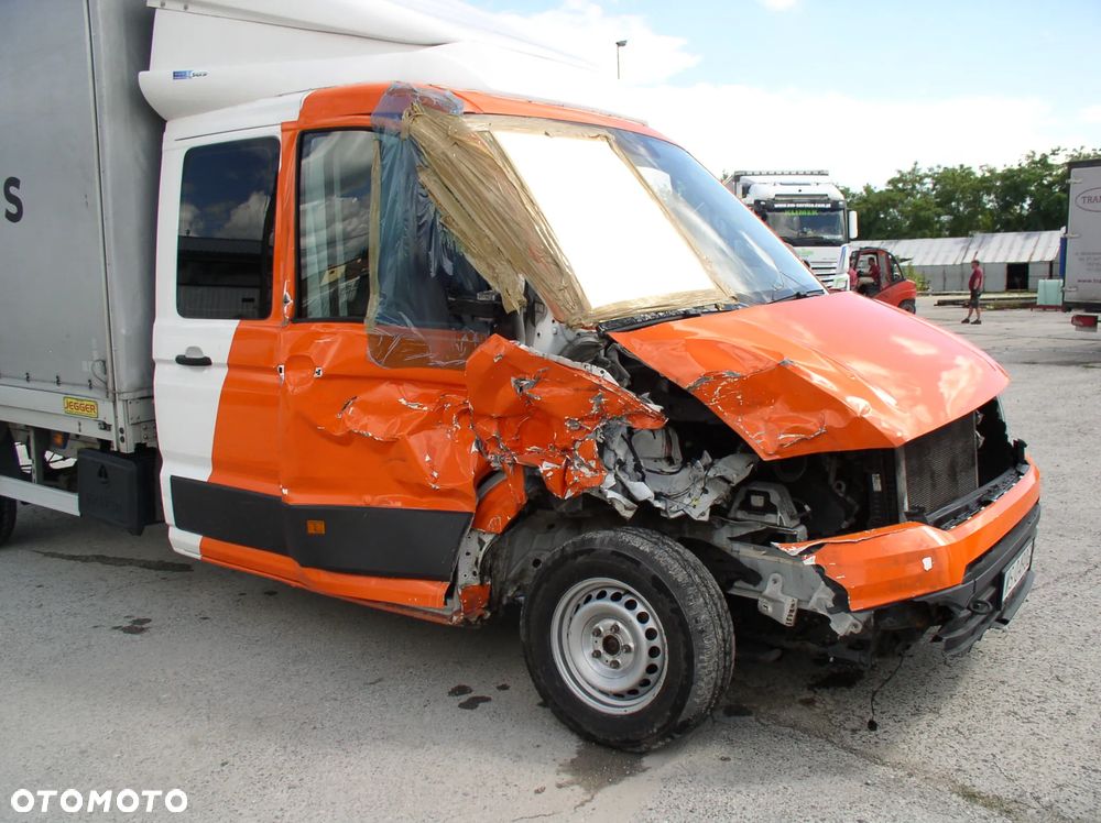 Volkswagen CRAFTER - 8