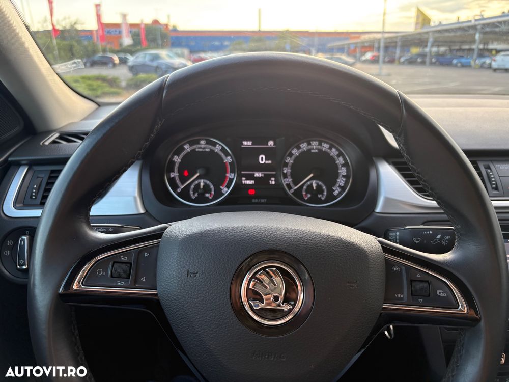 Skoda RAPID 1.0 TSI Ambition - 9