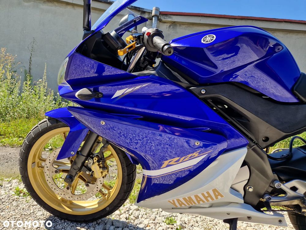 Yamaha YZF - 15