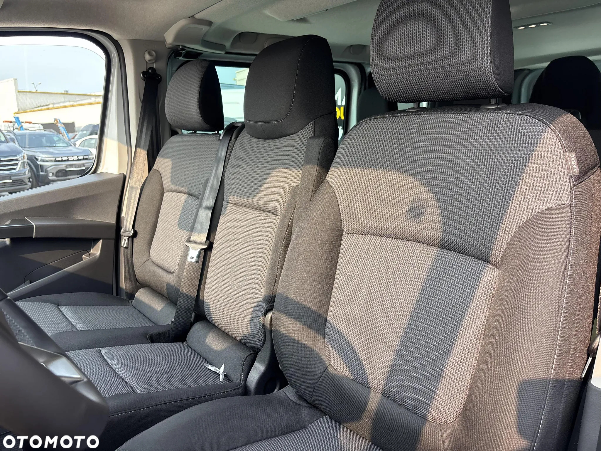 Renault Trafic Kombi 2.0 Blue dCi L2 Equilibre - 11