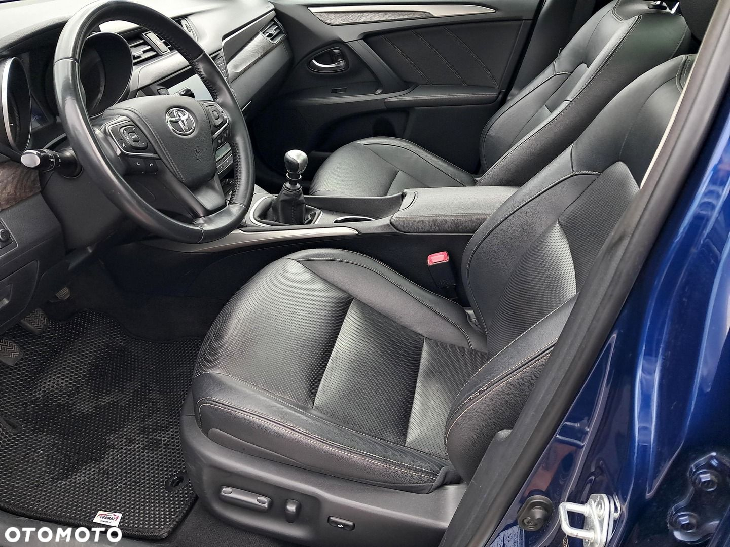 Toyota Avensis 2.0 D-4D Prestige - 14