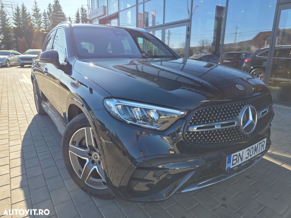 Mercedes-Benz GLC 300 4Matic 9G-TRONIC AMG Line Advanced - 2