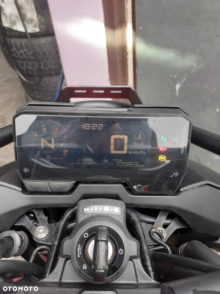 Honda CB - 3