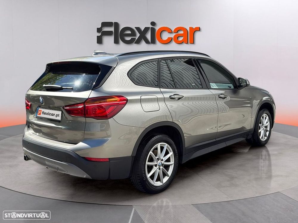 BMW X1 16 d sDrive Line Sport - 6