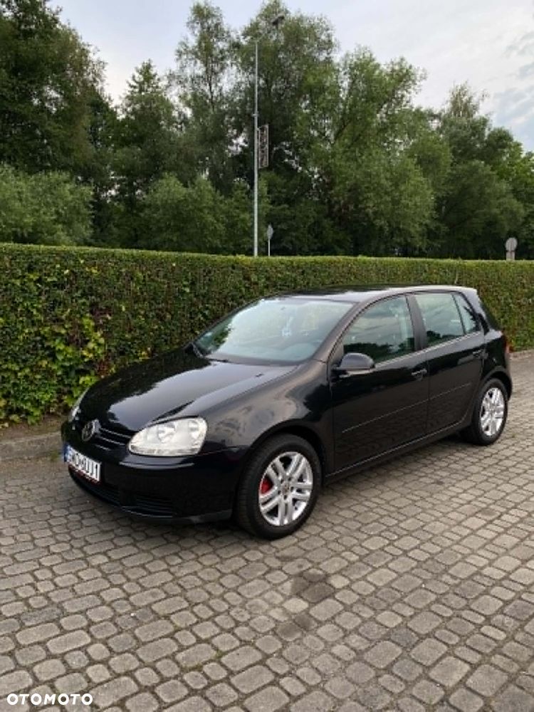 Volkswagen Golf 1.9 TDI Individual - 2