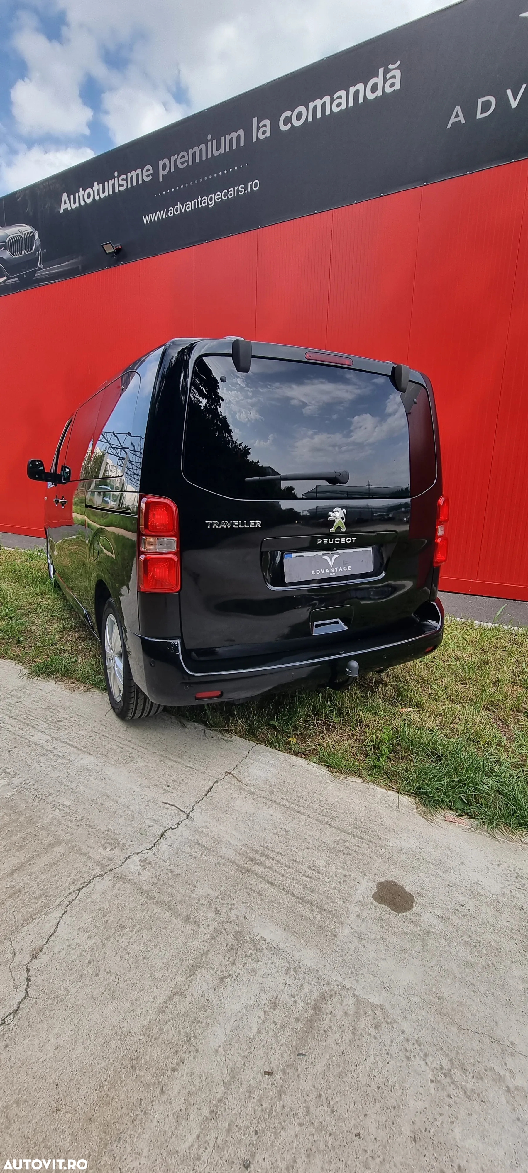 Peugeot Traveller - 4