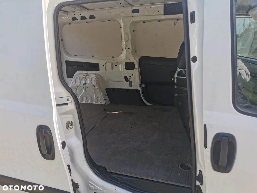 Fiat Doblo - 10