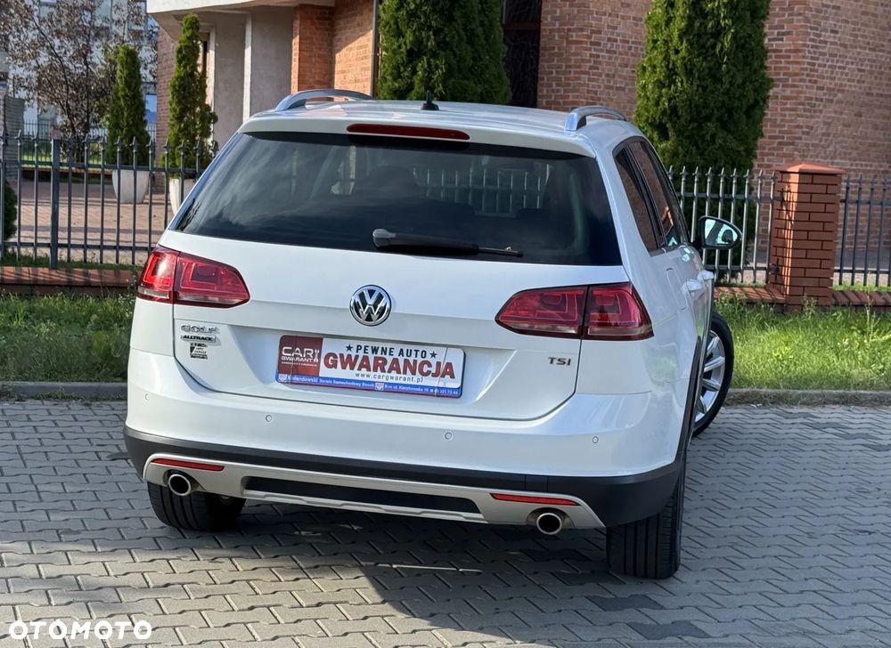 Volkswagen Golf - 9