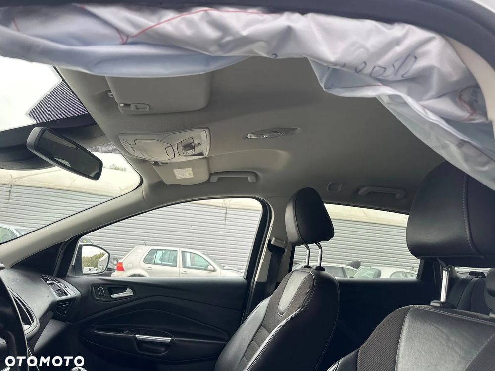 Ford Kuga 2.0 TDCi 4WD Titanium - 15