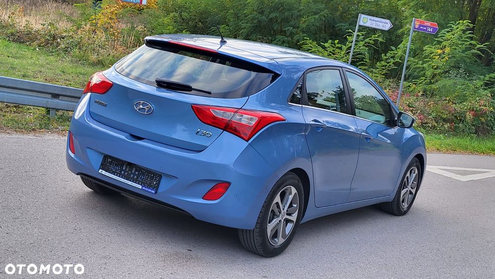 Hyundai i30 1.4 YES - 16