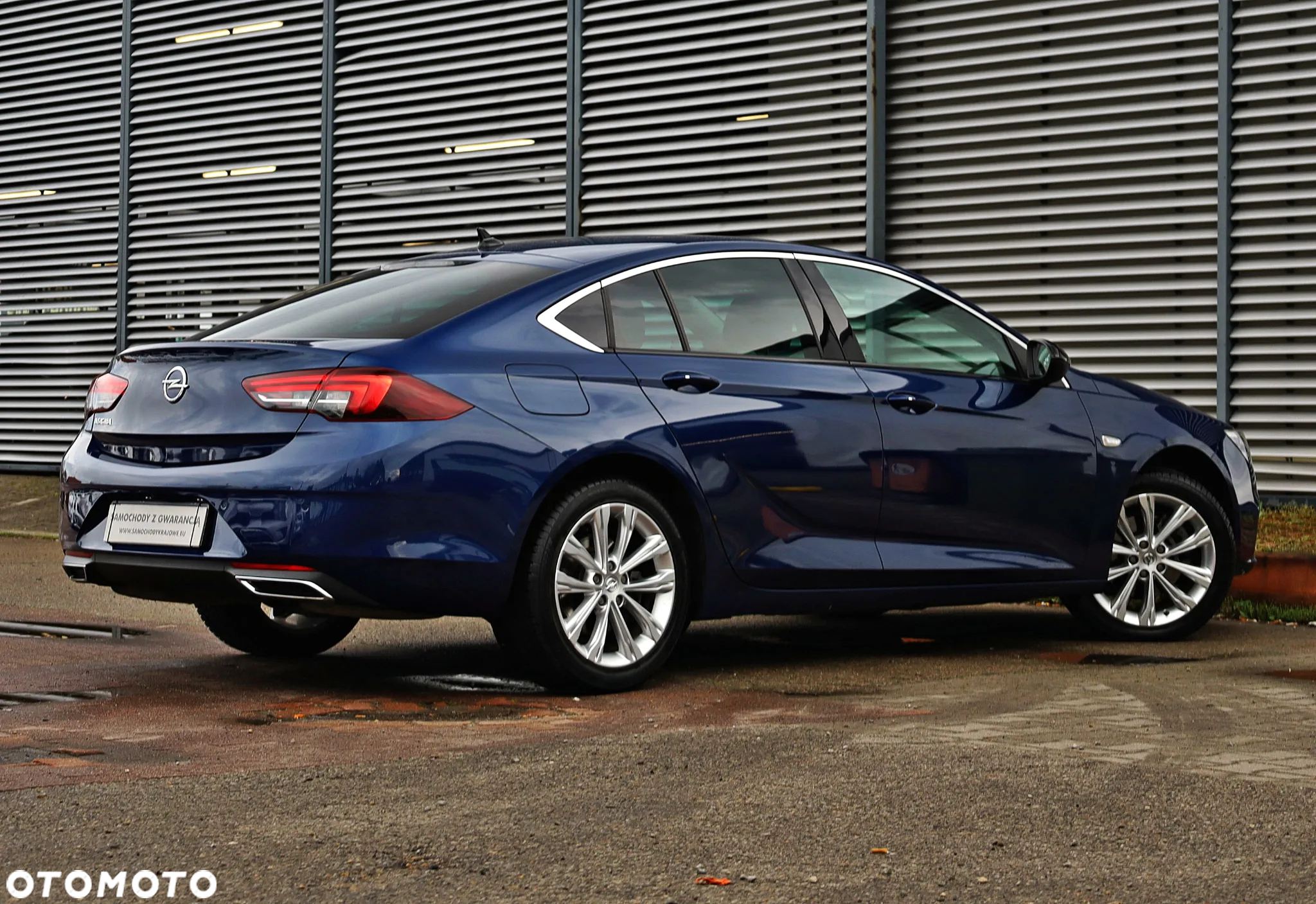 Opel Insignia 2.0 T Business Elegance S&S - 10