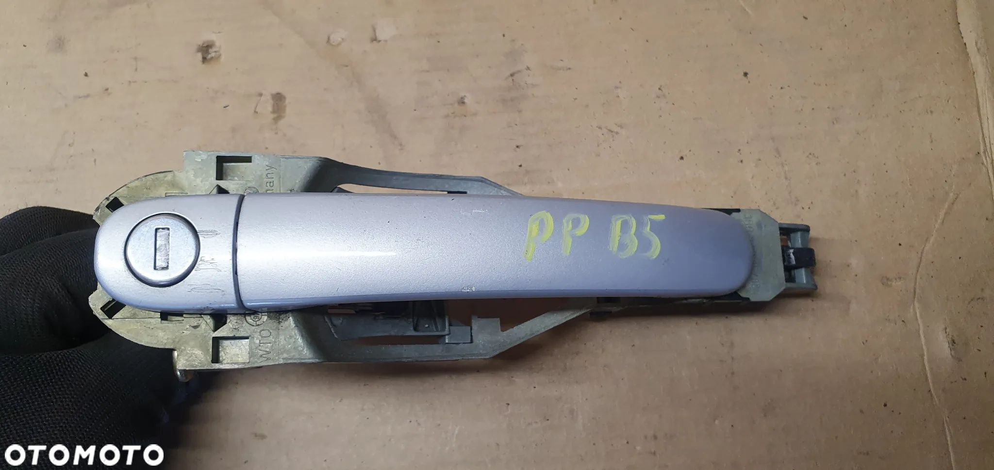 Klamka prawy przód przednia prawa VW Passat B5 FL - 1