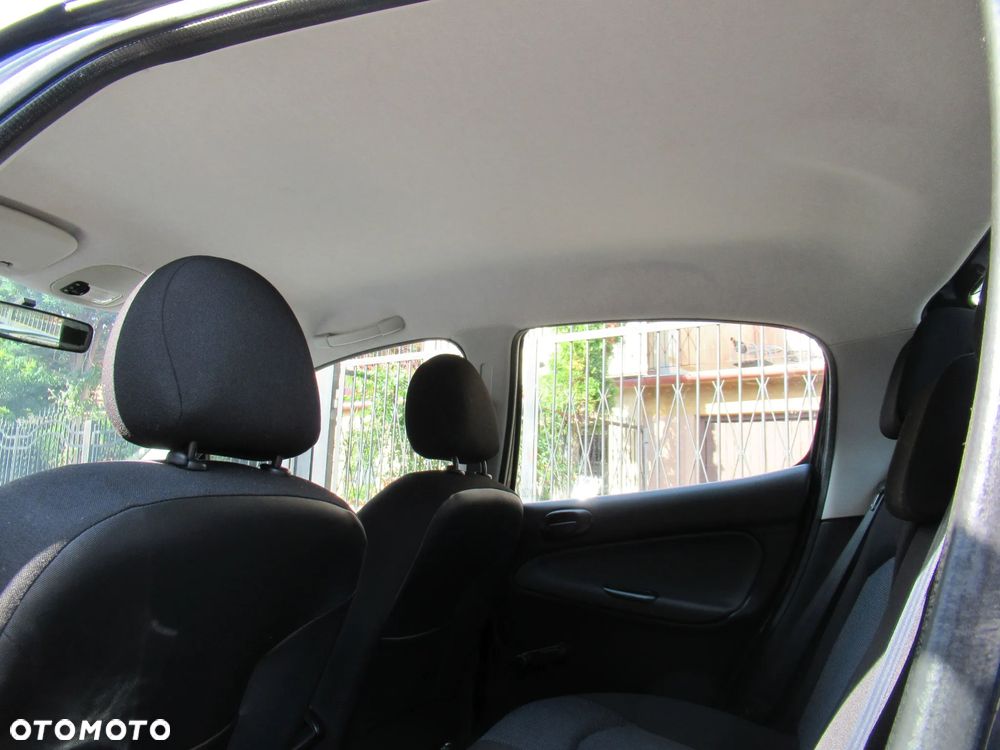 Peugeot 206 plus 60 - 33