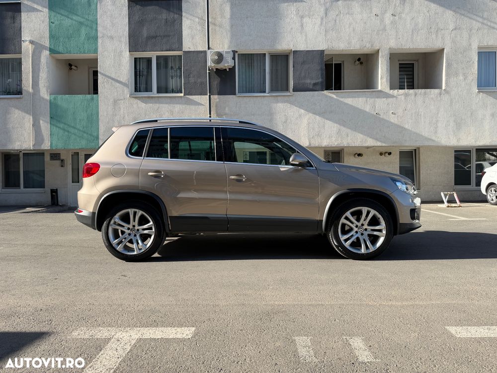 Volkswagen Tiguan 2.0 TDI 4Motion DSG BMT Sport & Style - 3