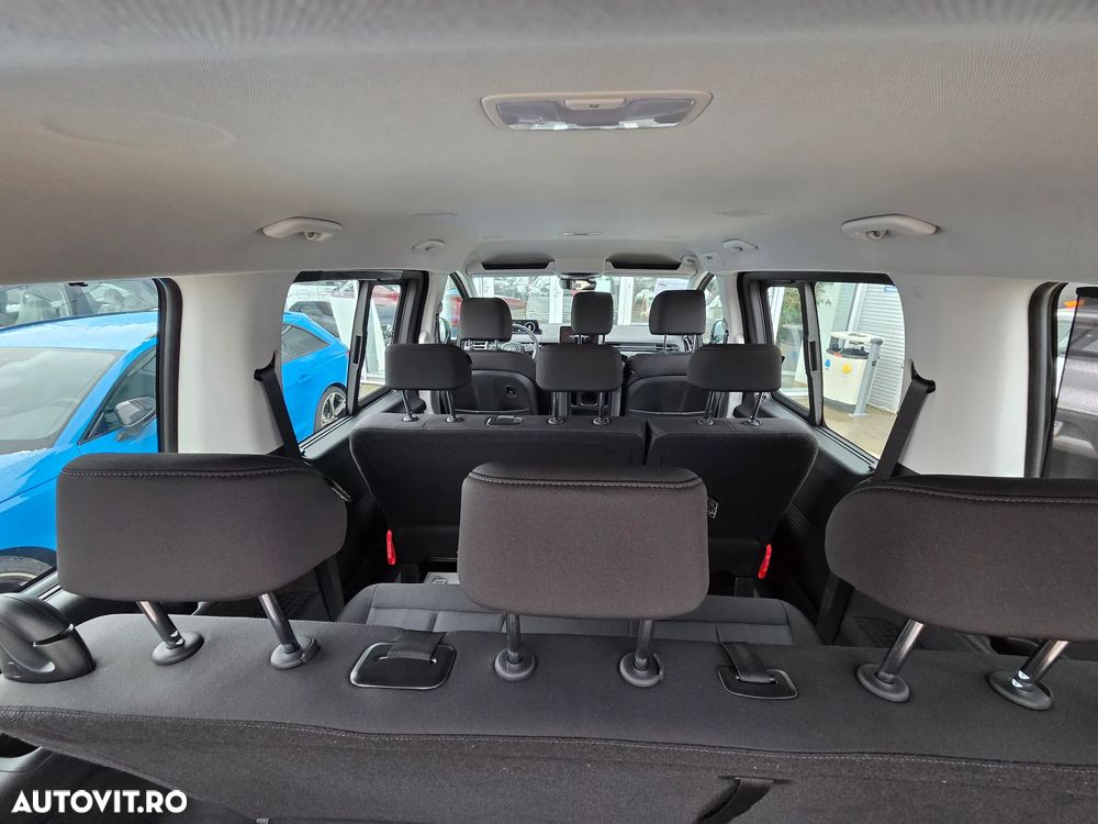 Hyundai Staria 1.6I 215CP 6AT 9 locuri HEV Premium - 15