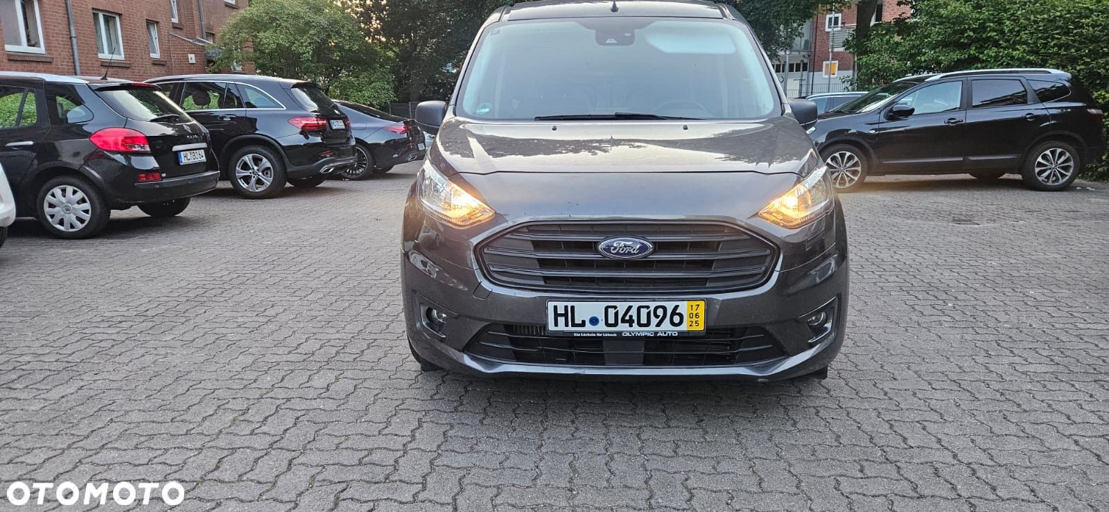 Ford Transit Connect - 1