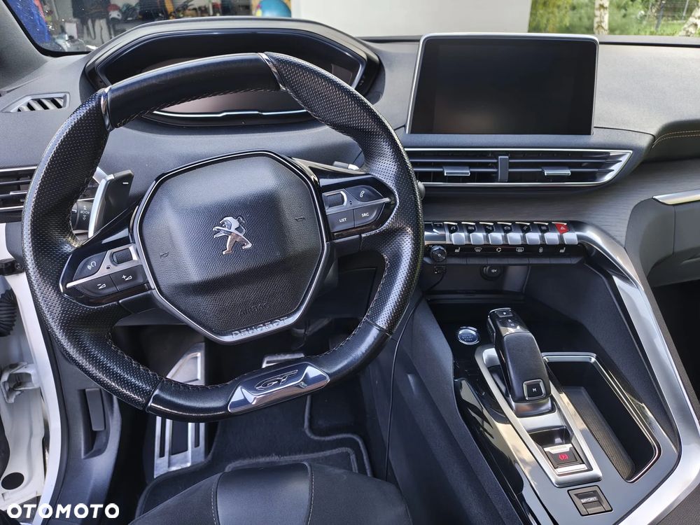 Peugeot 5008 - 11