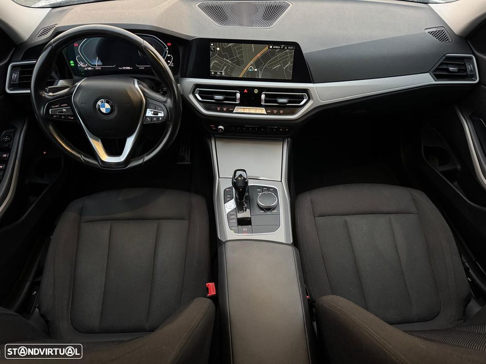 BMW 330 e Line Sport Auto - 14