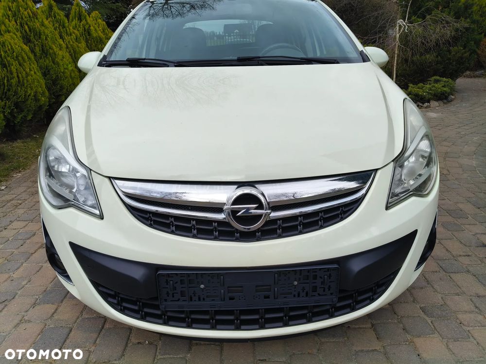 Opel Corsa 1.2 16V Cosmo - 8