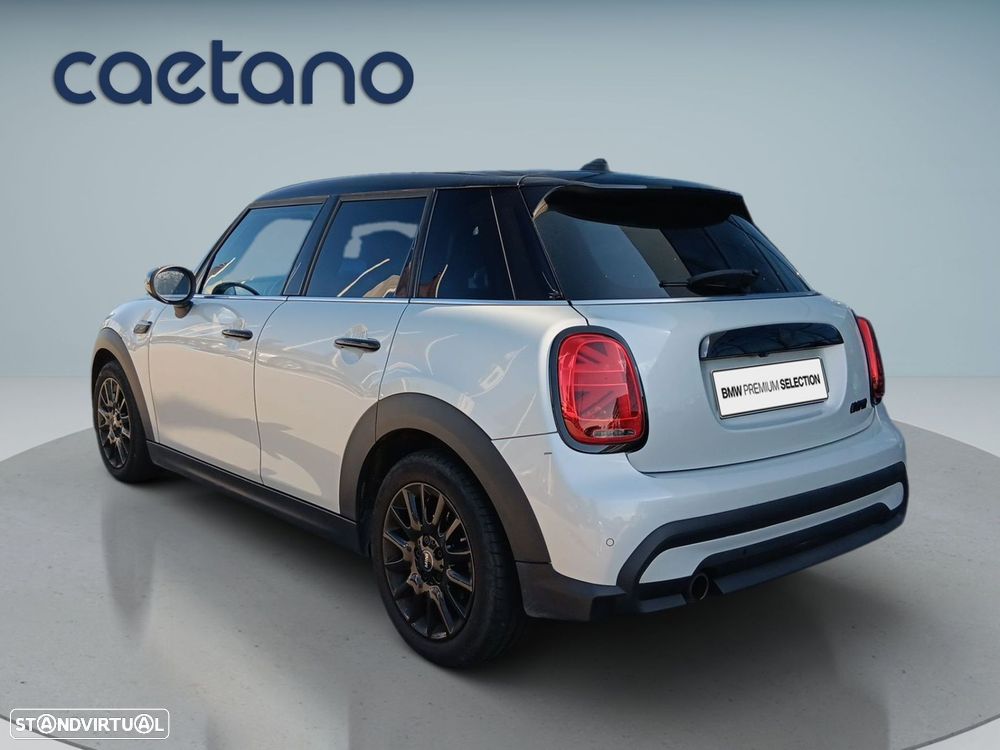 MINI 5 Portas Cooper Auto - 6