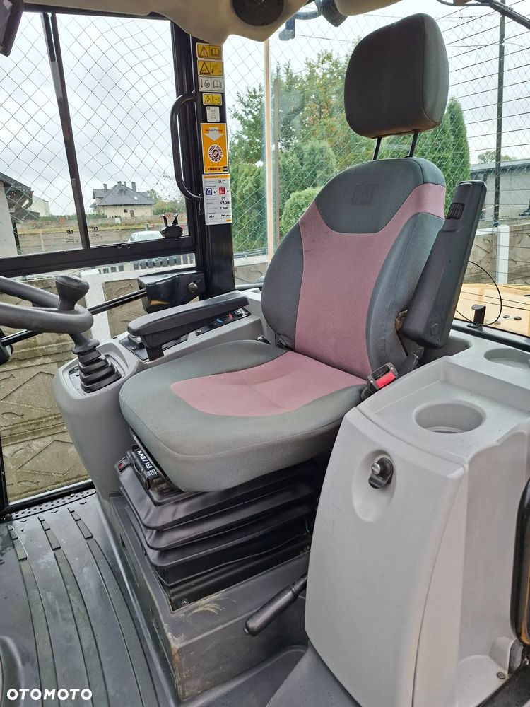 Caterpillar CAT 918 M - 35