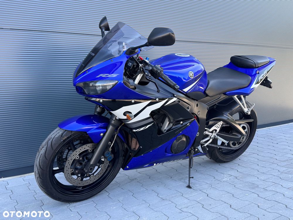Yamaha R6 - 11