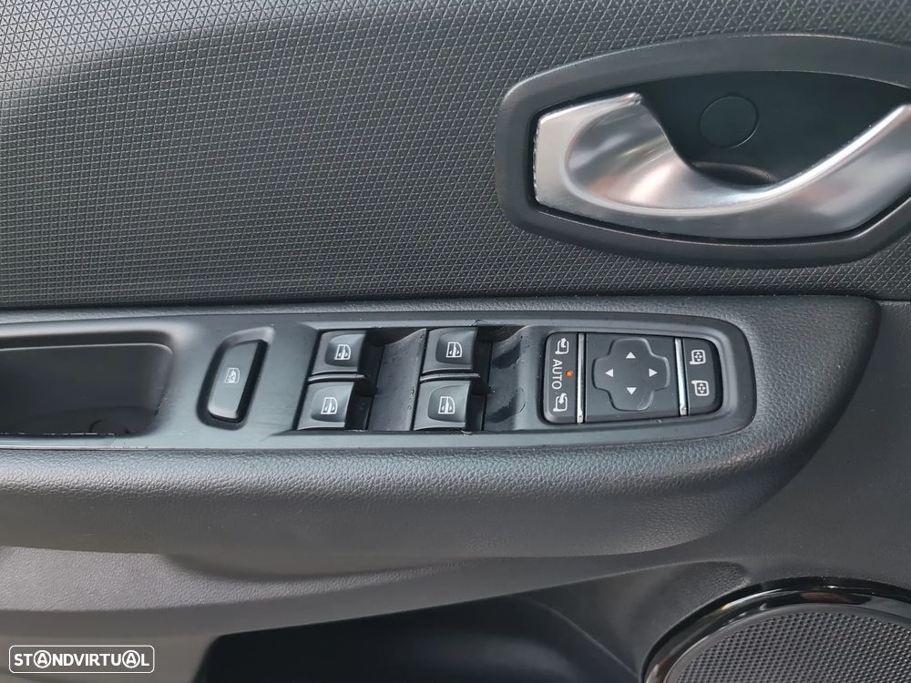 Renault Clio 0.9 TCE GT Line - 31