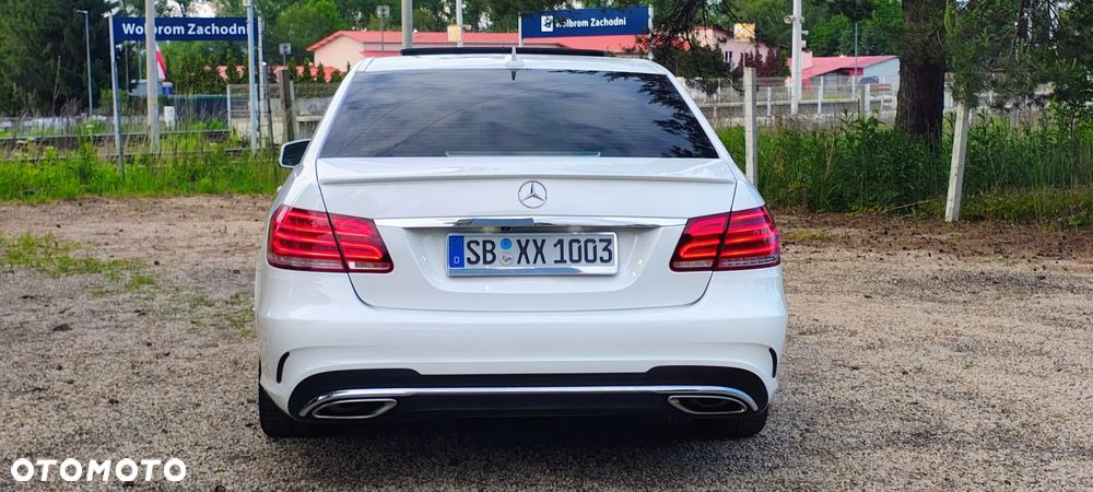 Mercedes-Benz Klasa E 350 4Matic BlueEFFICIENCY 7G-TRONIC Avantgarde - 24