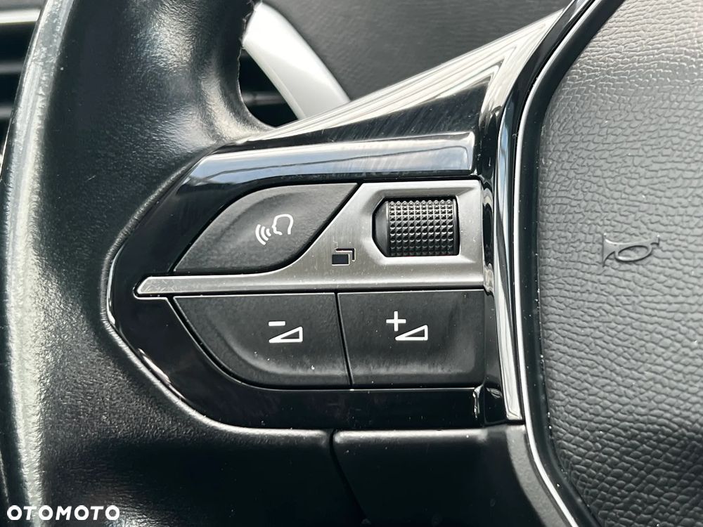 Peugeot 3008 BlueHDi 130 Stop & Start Allure - 22