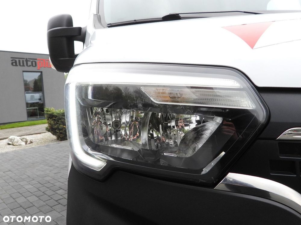 Renault MASTER  WYWROTKA PODWÓJNA KABINA DOKA 6 MIEJSC TEMPOMAT LEDY BLIŹNIACZE KOŁA KLIMATYZACJA  130KM - 20